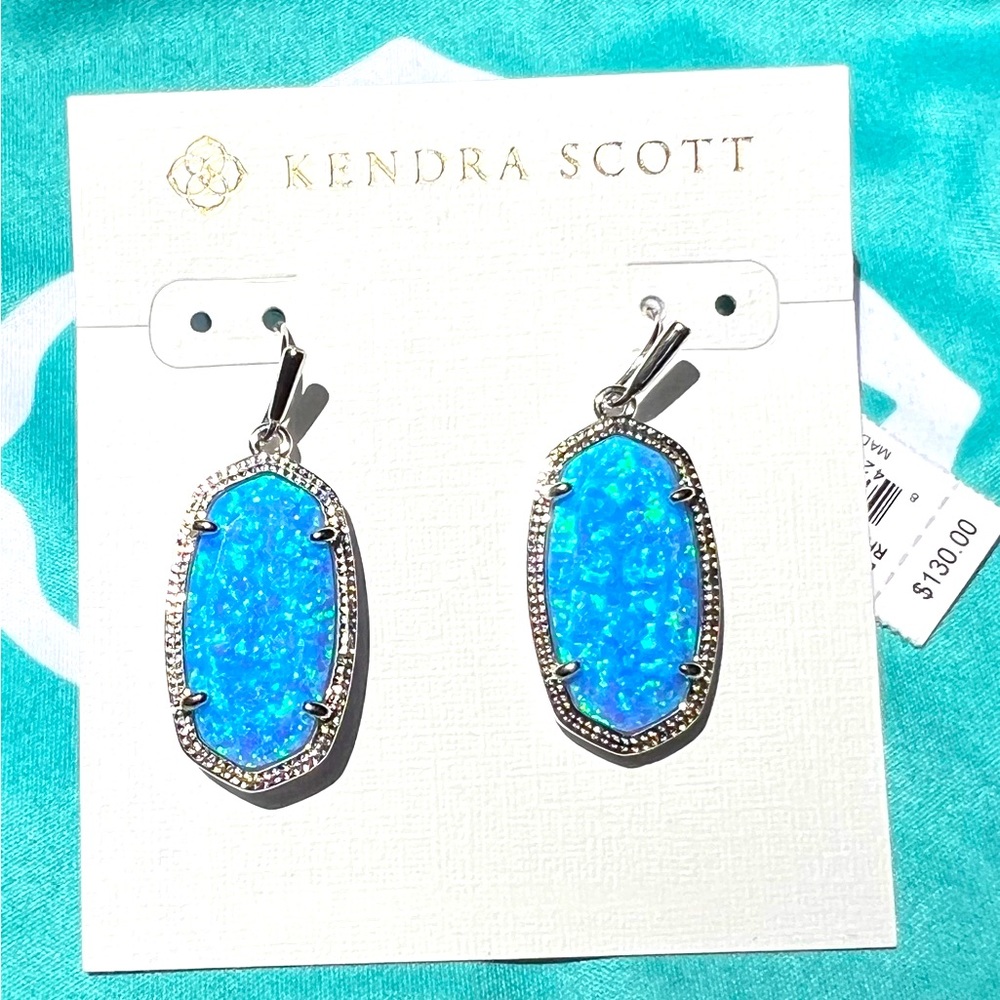 NWT KENDRA SCOTT Dani Silver Drop Earrings in Ocean Kyocera Opal